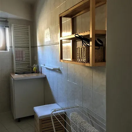 Pod Laznemi Apartment